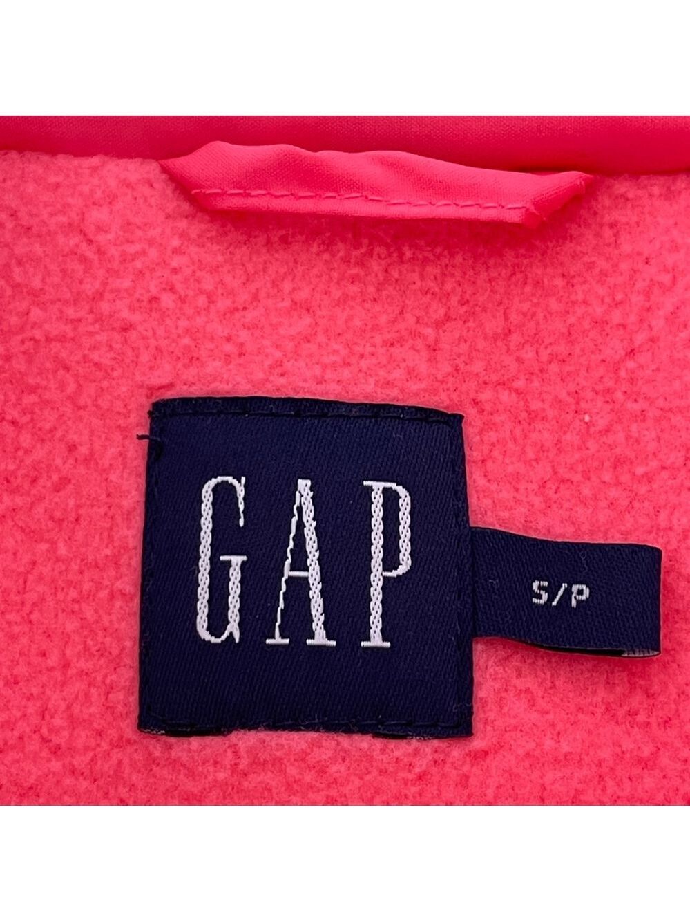 GAP vintage y2k Bright Pink down puffer Vest size small women’s fleece - Picture 4 of 7